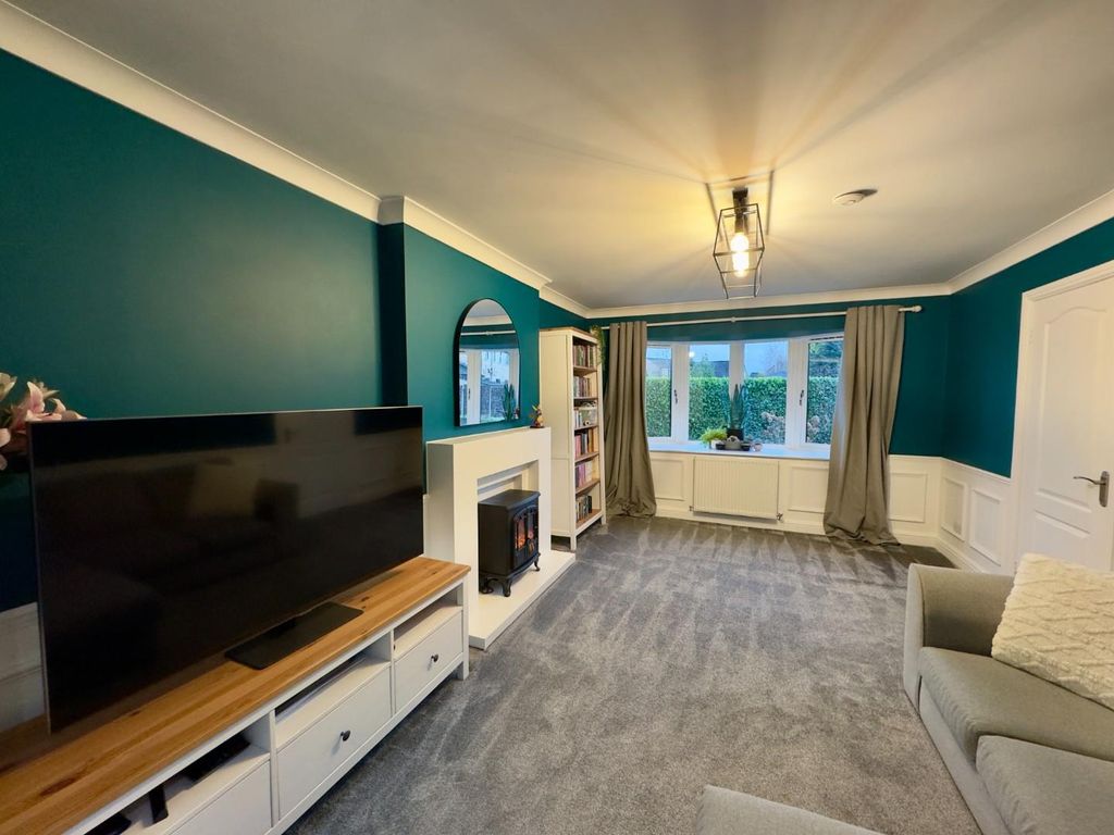 Property photo 3 of 33 Image00053.Jpeg