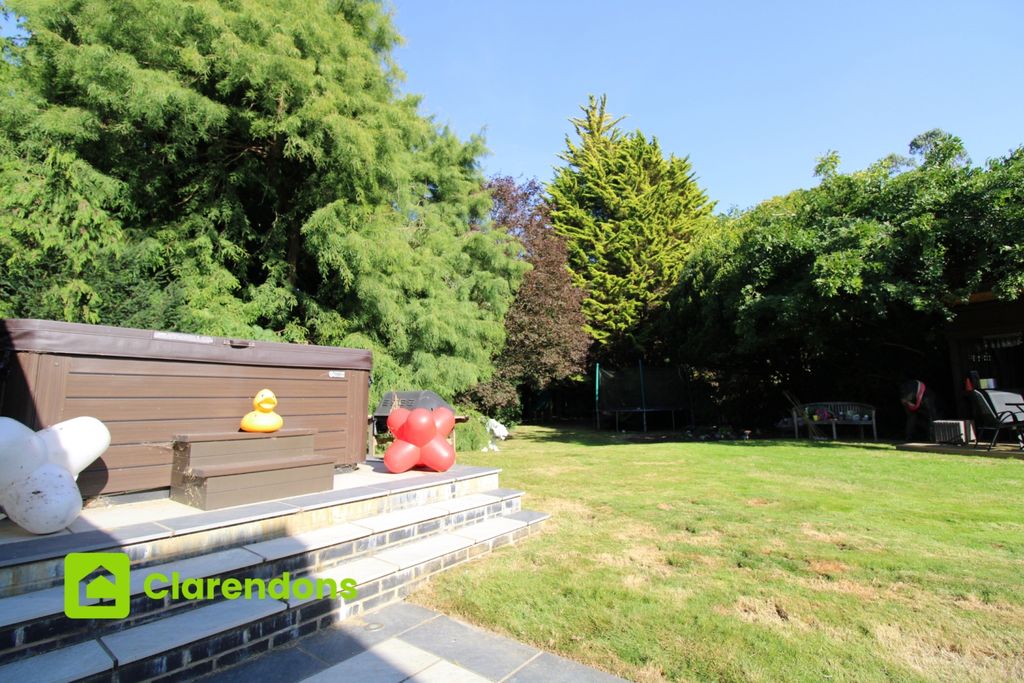 Additional image 35 of 5 bed detached bungalow for saleStation Road, Lingfield, Surrey RH7