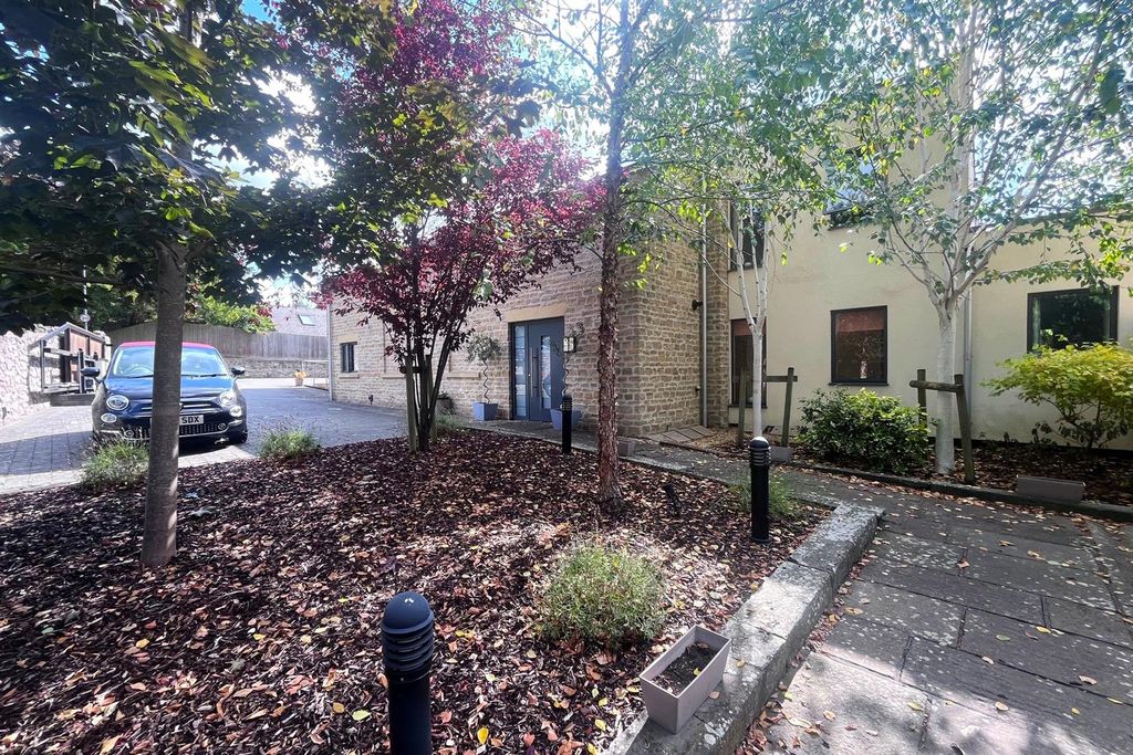 Property photo 3 of 16 3.Jpg