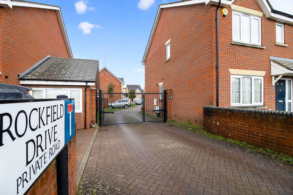 Property photo 1 of 30