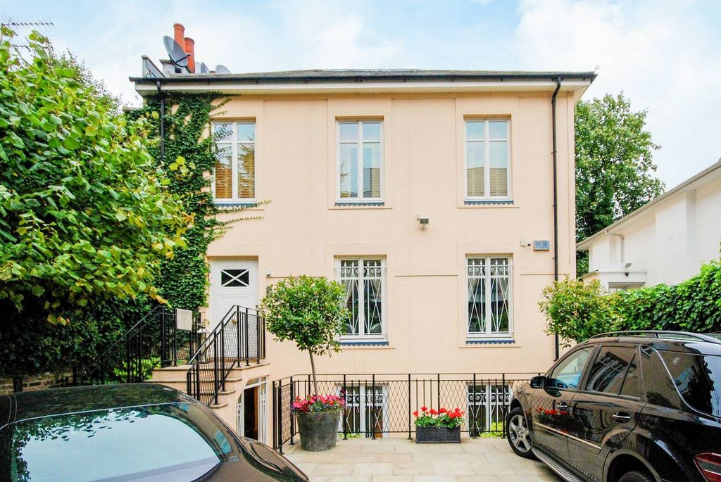 Property photo 1 of 19