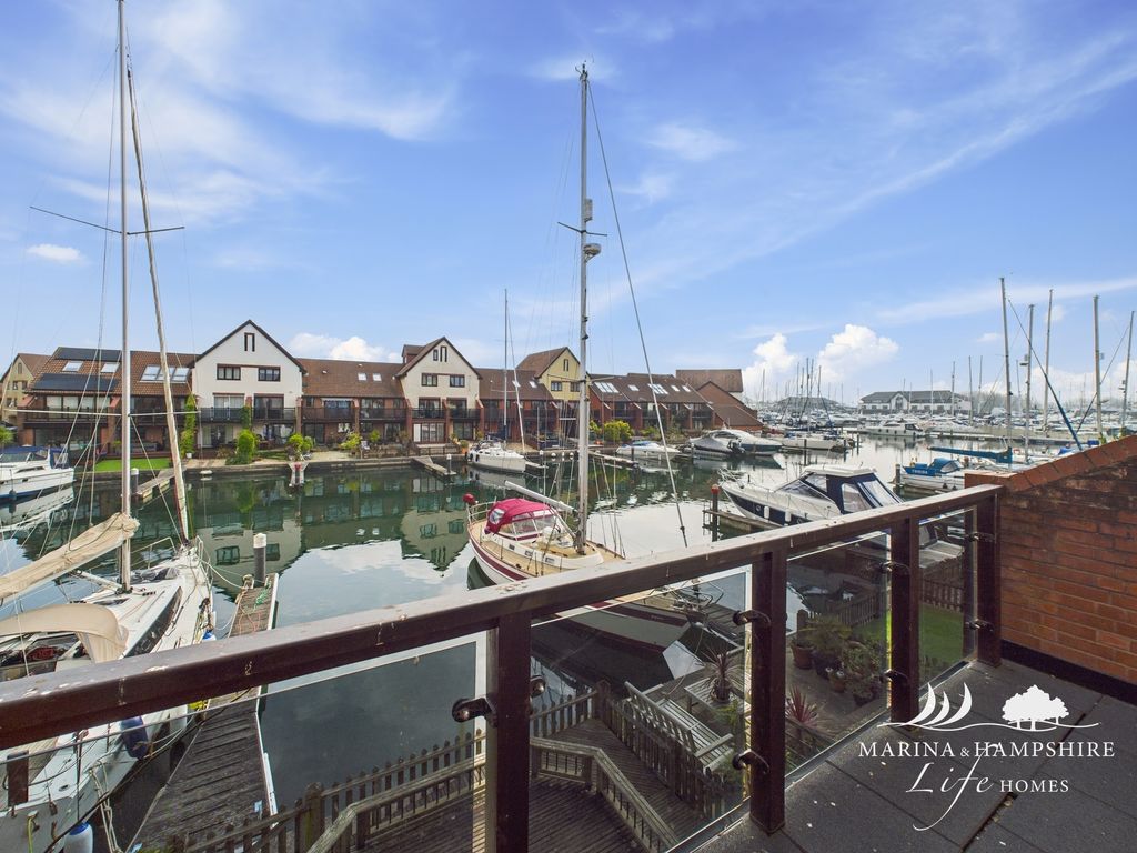 Additional image 16 of 4 bed town house for saleCarne Place, Port Solent, Portsmouth PO6