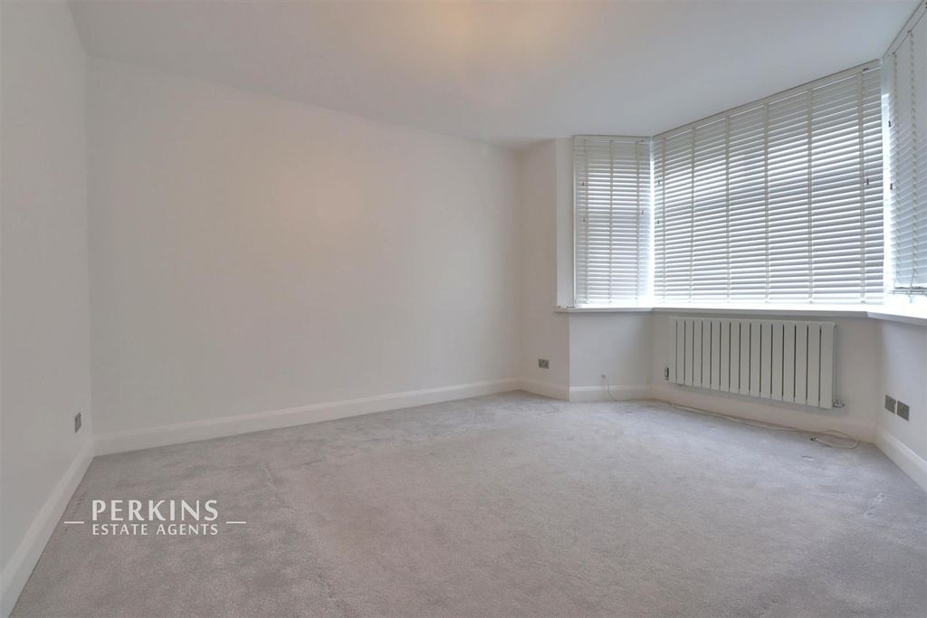 Property photo 3 of 9 Rec.Jpg