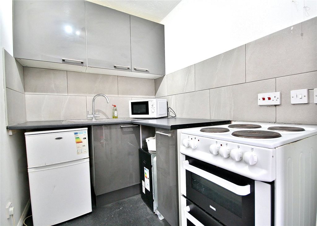 Property photo 2 of 5 Picture No. 02