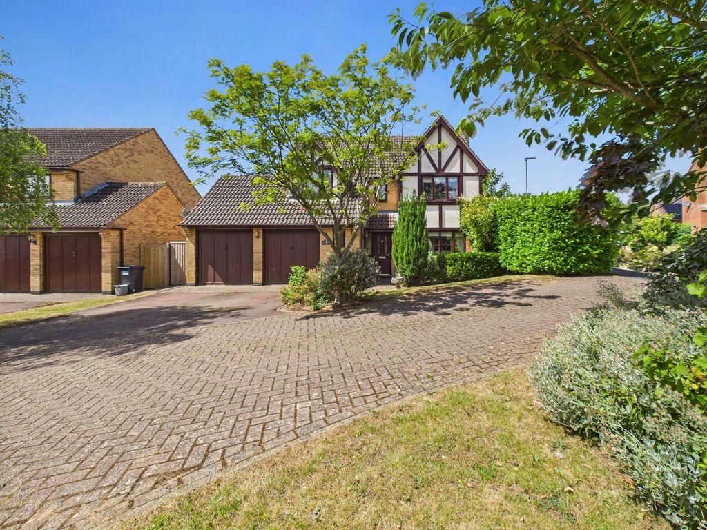 Property photo 1 of 27