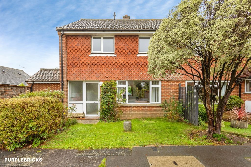 Property photo 2 of 23