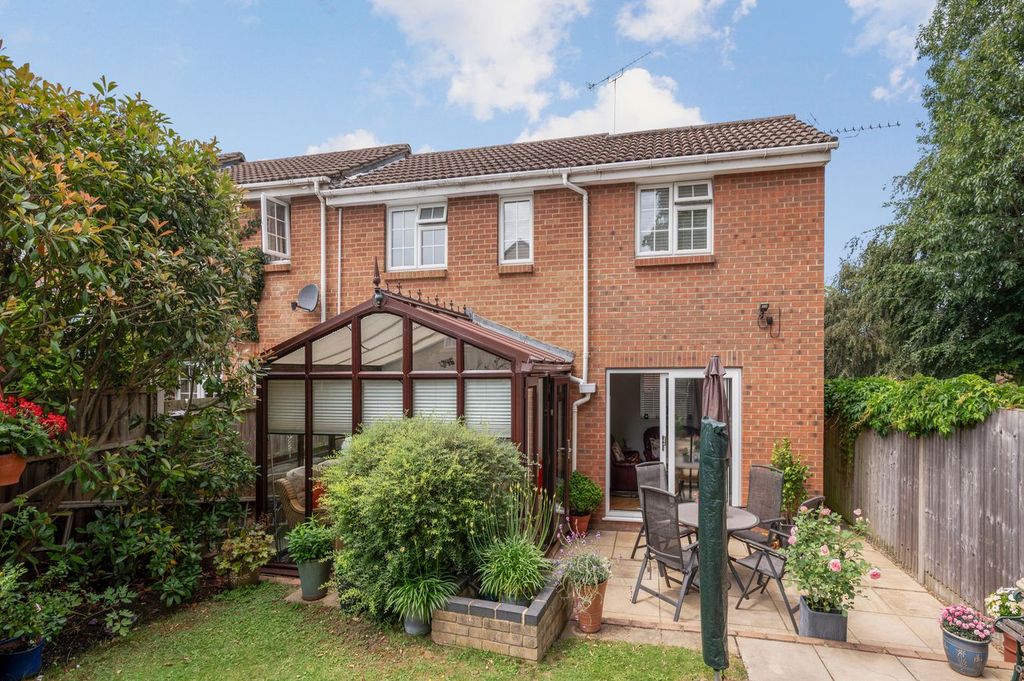 Property photo 2 of 13