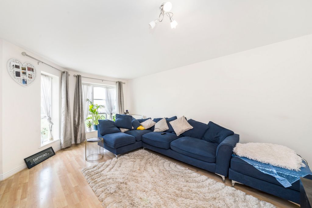 Property photo 3 of 5 Picture No. 06