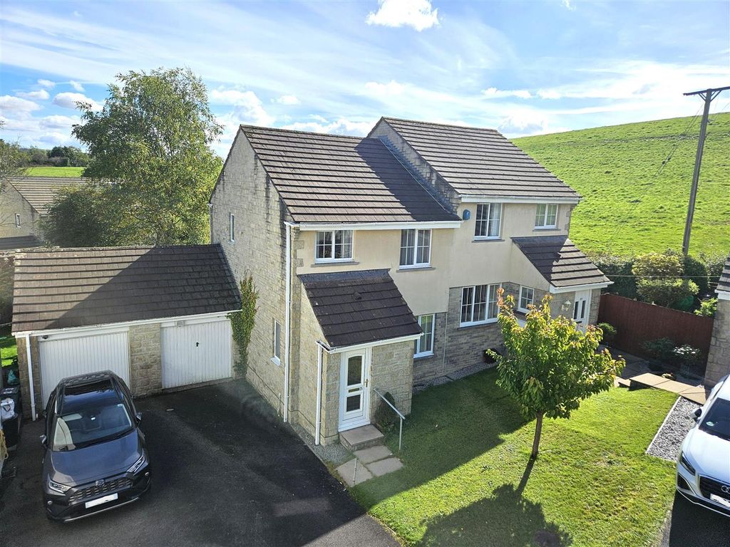 Property photo 1 of 20 Main.Jpg