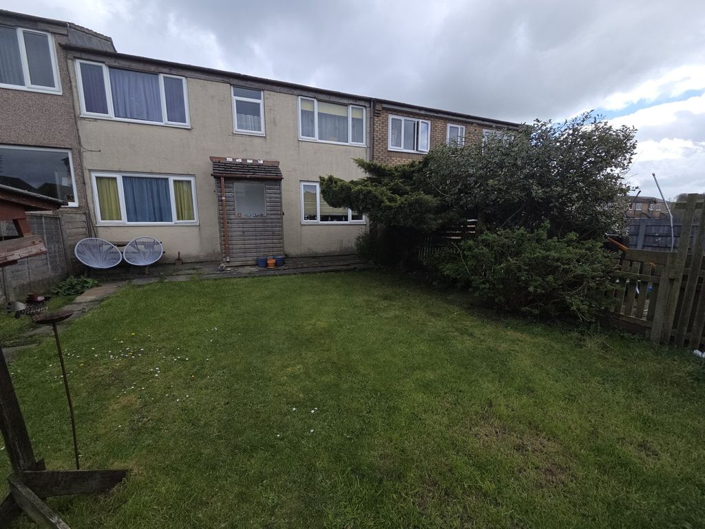 Property photo 2 of 4