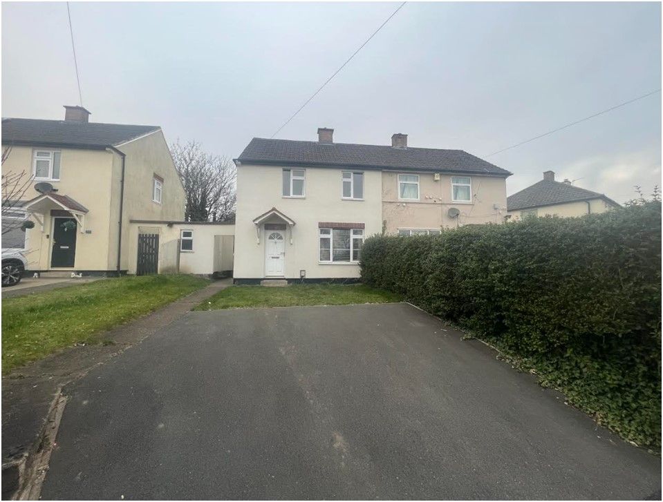 Property photo 1 of 13 Front