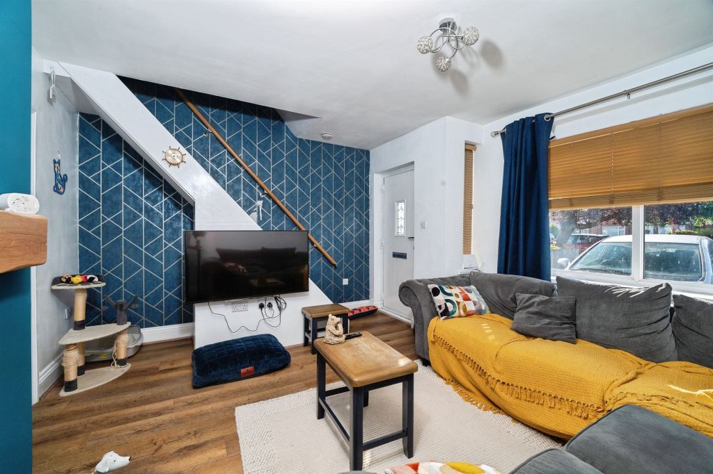 Property photo 2 of 14