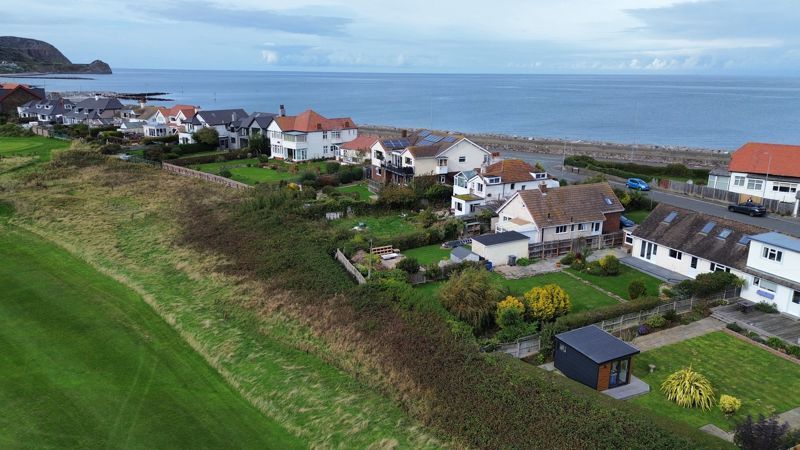 Property photo 2 of 32 Photo 35