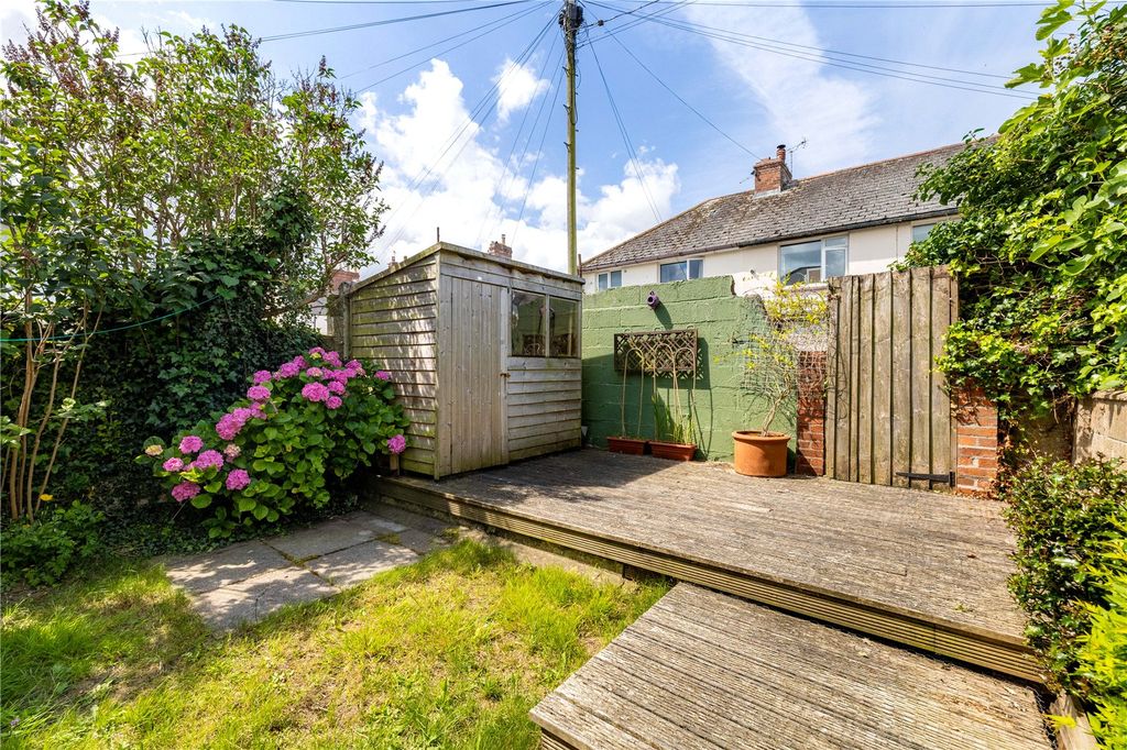 Property photo 3 of 12 Picture No. 31