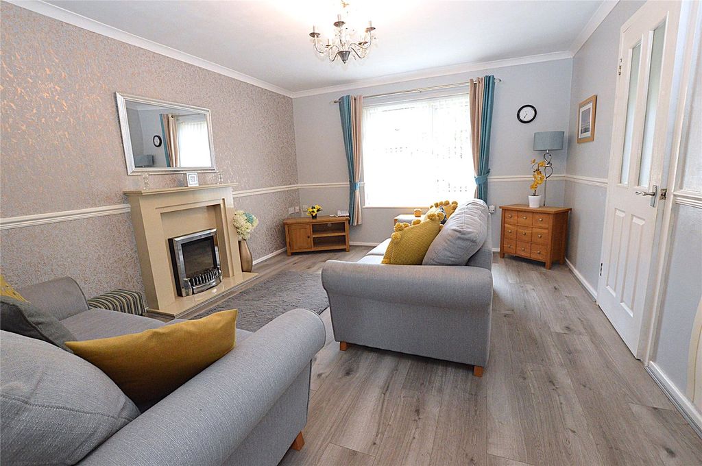 Property photo 3 of 13 Picture No. 04