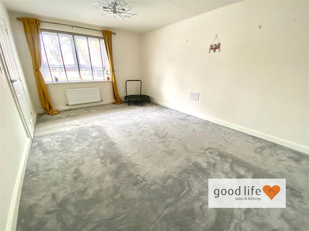 Property photo 2 of 17 20250718_144820150_Ios16Lambert.Jpg