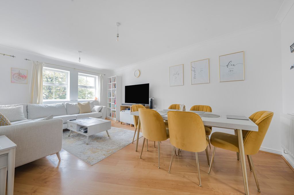 Property photo 2 of 10 Dsc02515