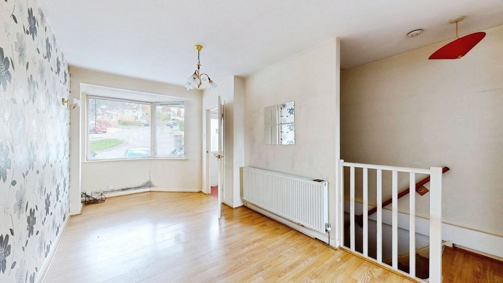 Property photo 2 of 10 Pbox-Img.Jpg