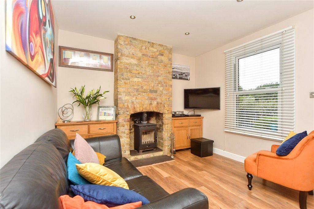 Property photo 2 of 21 Lounge