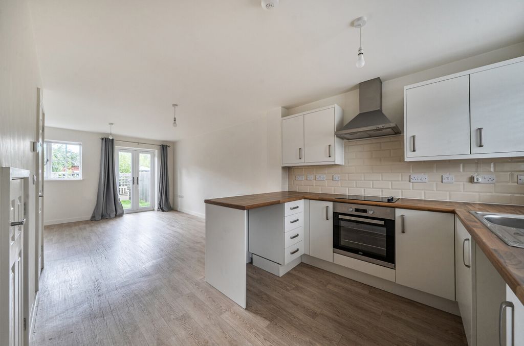 Property photo 2 of 24 1523366 (8).Jpg