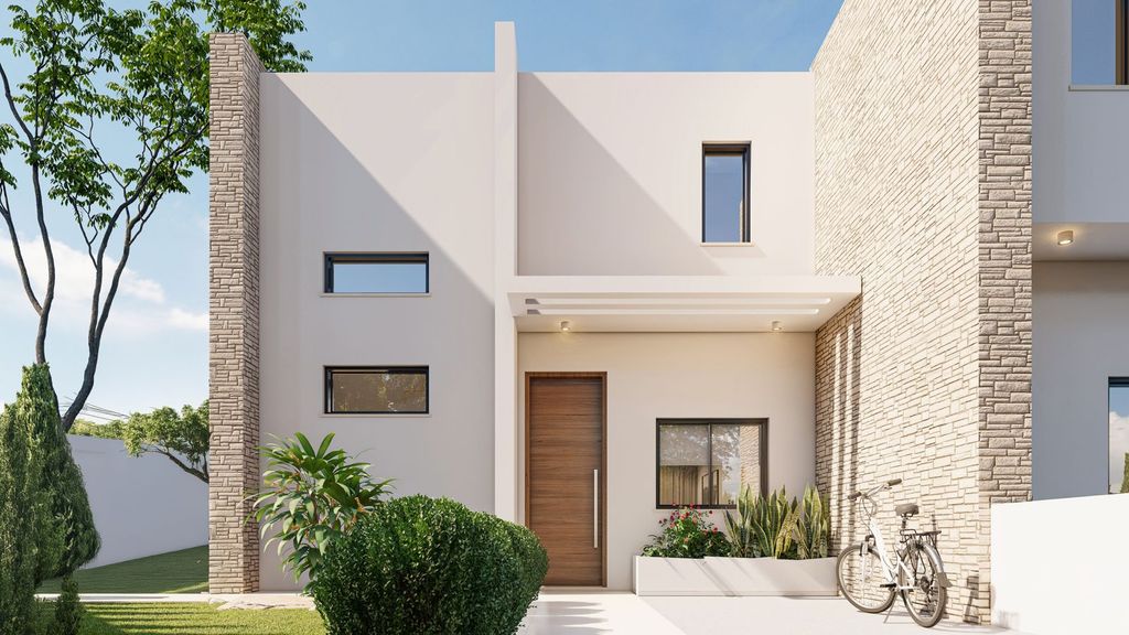 Property photo 1 of 21