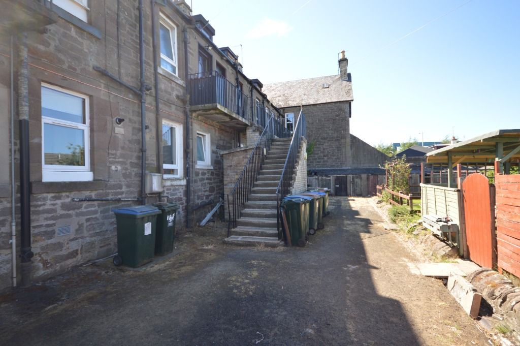 Property photo 3 of 18 Photo 3