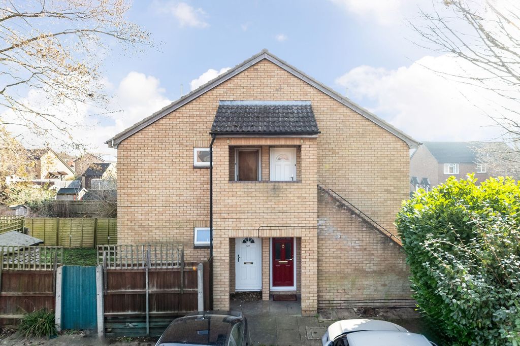Property photo 1 of 7