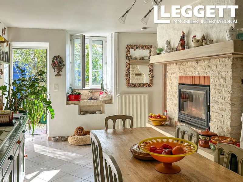 Property photo 3 of 10