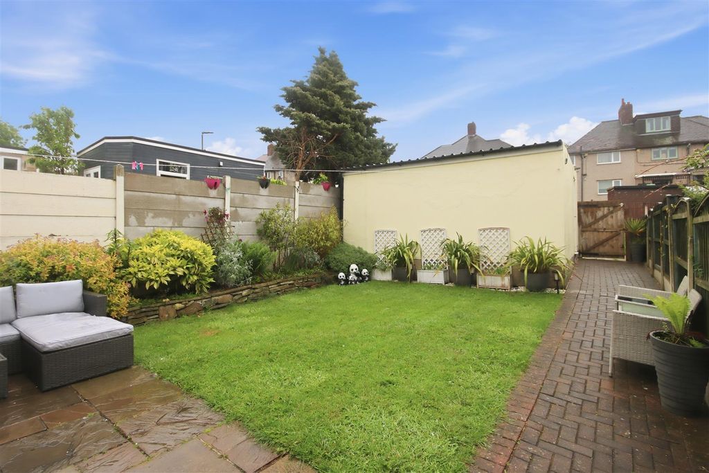 Property photo 3 of 15 Rear Garden