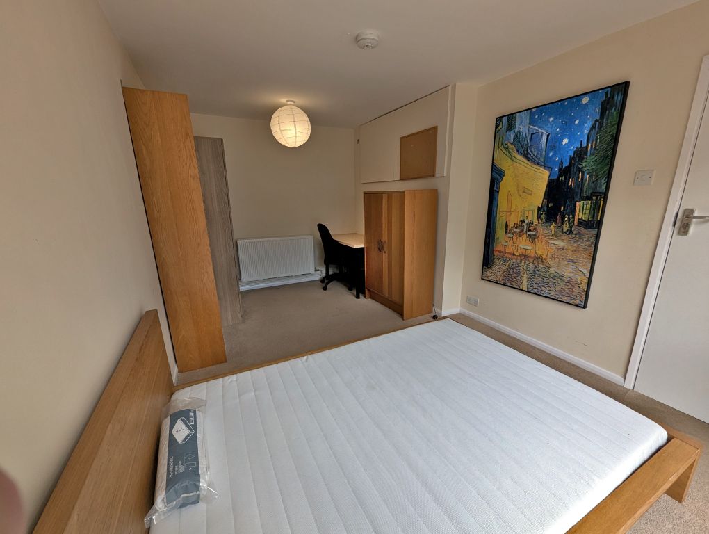 Property photo 2 of 12 Ll Own Room 1