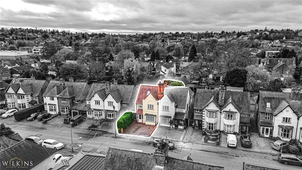 Property photo 2 of 43 Picture No. 05