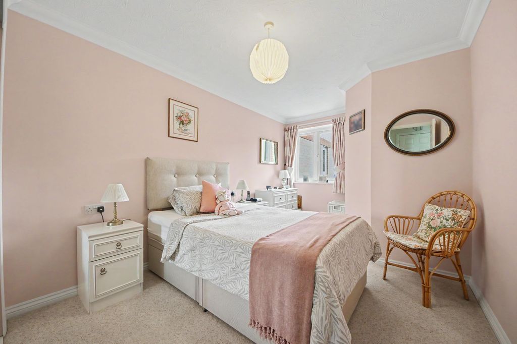 Property photo 3 of 16