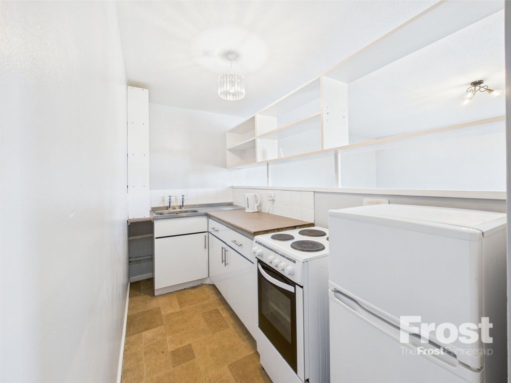 Property photo 3 of 6 Picture No. 02