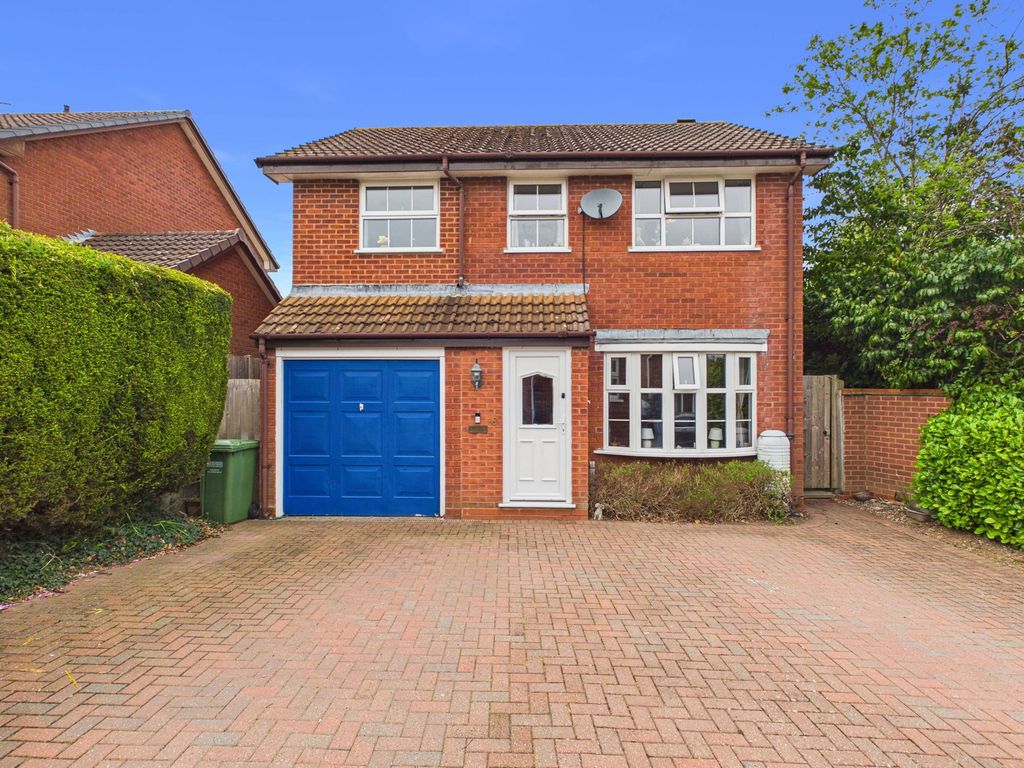 Property photo 1 of 11