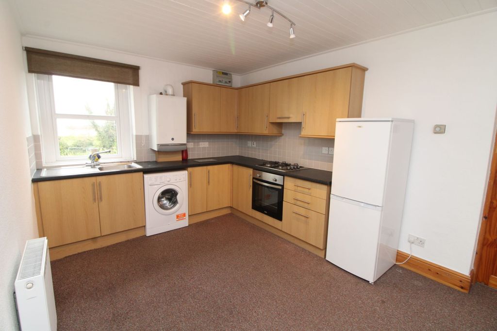 Property photo 2 of 15 Kitchen