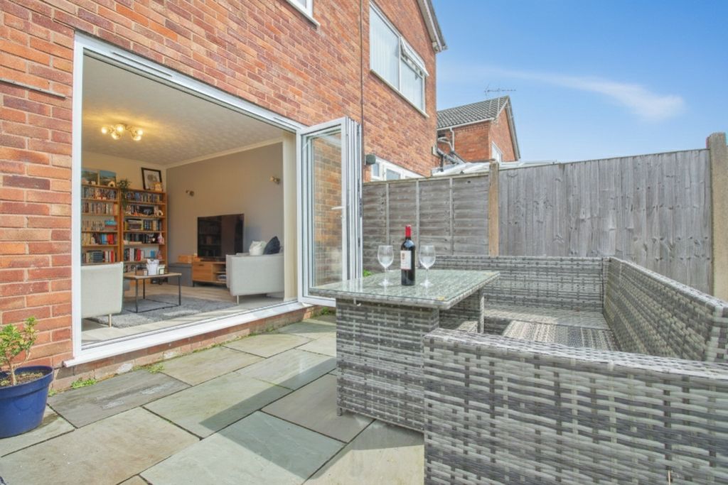 Property photo 3 of 11 Patio