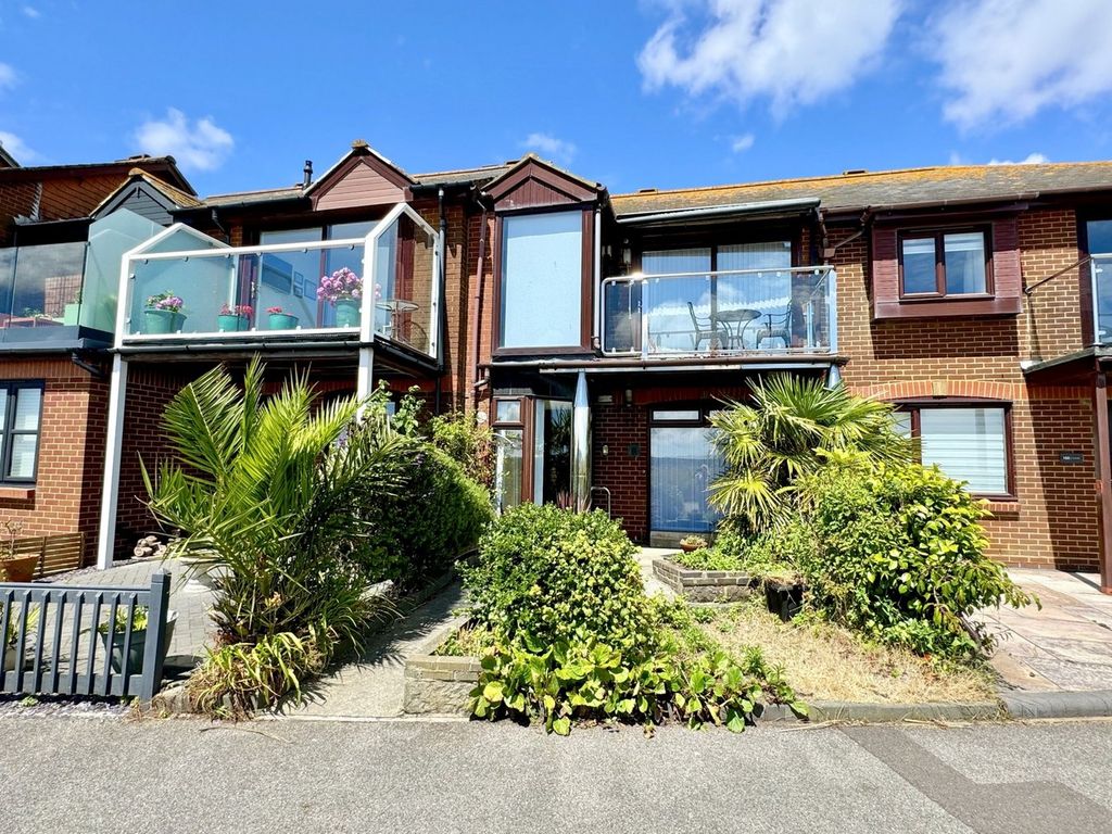 Property photo 2 of 22