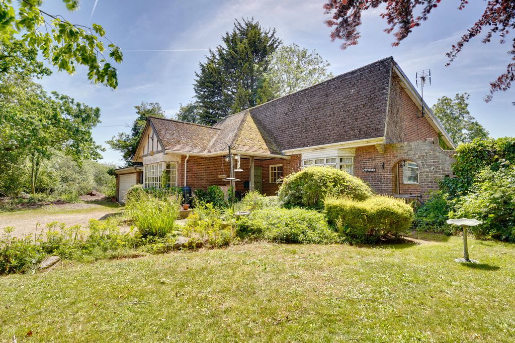 Property photo 2 of 15