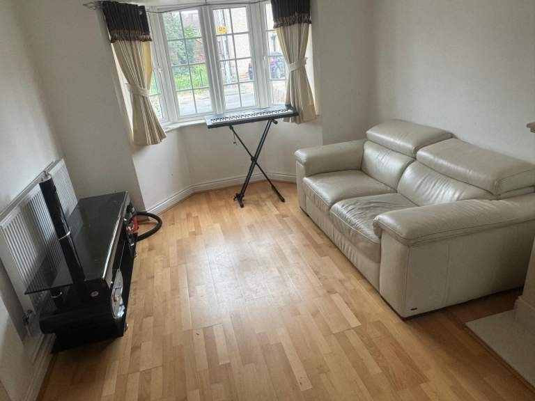 Property photo 2 of 2