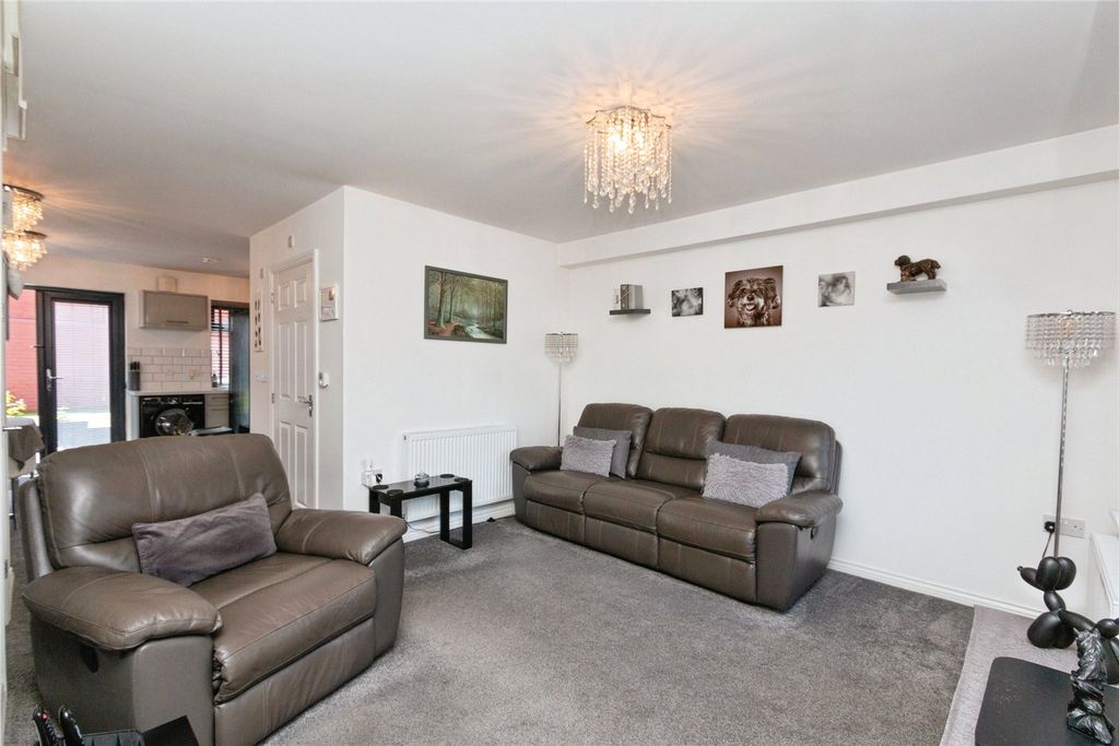 Property photo 3 of 20 Picture No. 24