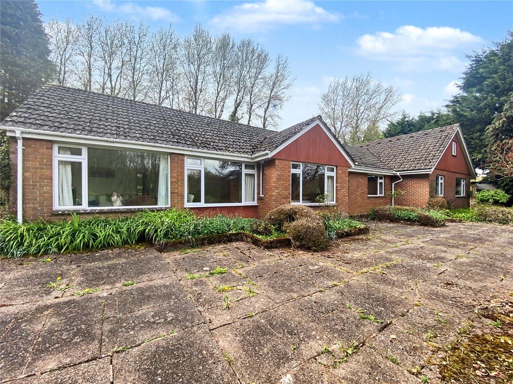 Property photo 1 of 17 Picture No. 24