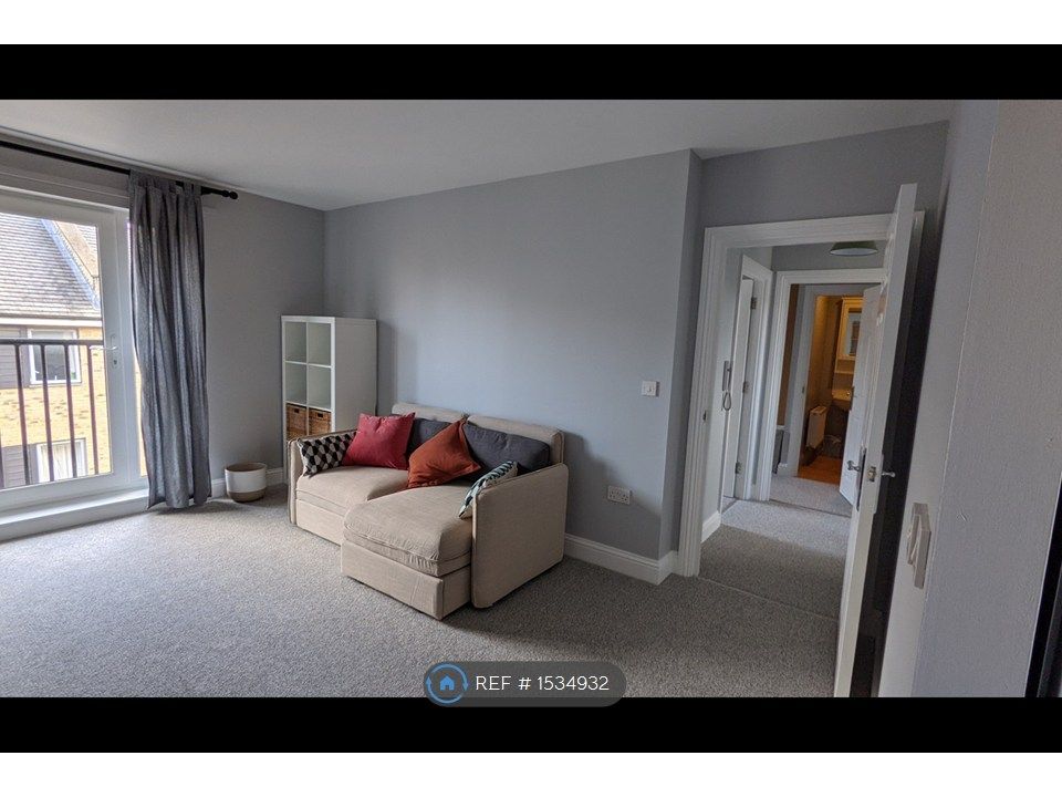 Property photo 3 of 22