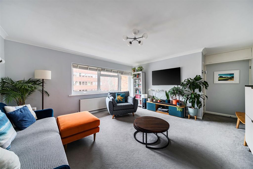 Property photo 2 of 17 1410673-19-699c64Bb12A43.Jpg