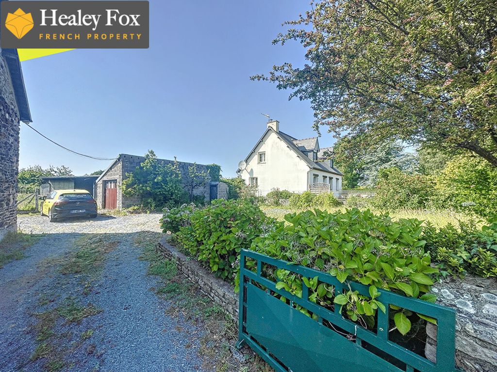 Property photo 2 of 11