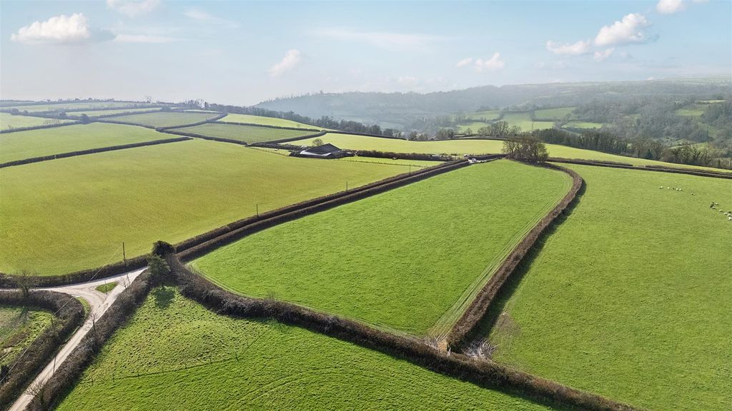 Property photo 2 of 6 1415097 (12).Jpg