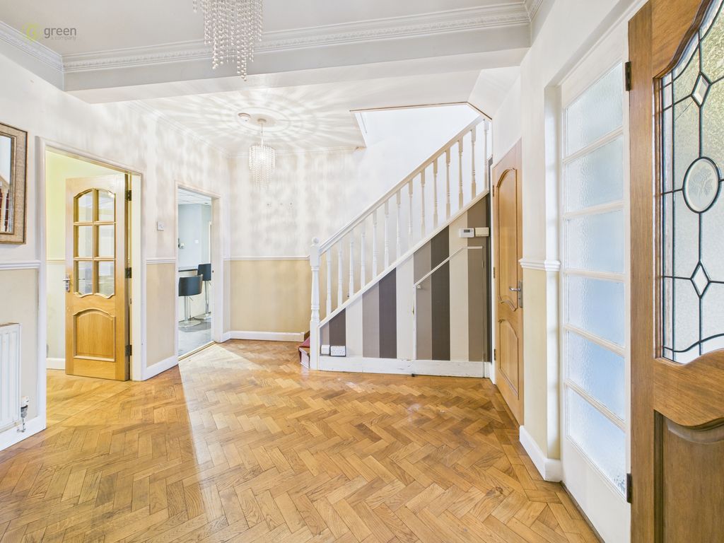 Property photo 3 of 22 Cam01698G0Pr0135Still001