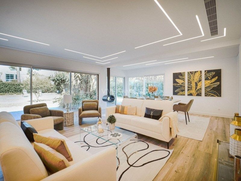 Property photo 3 of 40