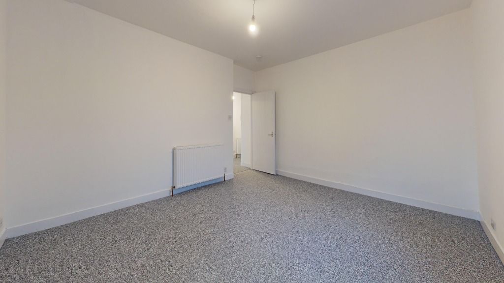 Property photo 2 of 11 Photo 2