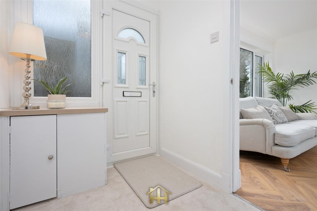 Property photo 3 of 41 32Orchard-0003.Jpg