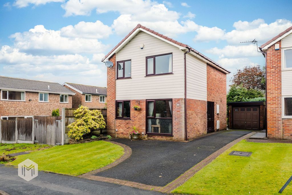Property photo 1 of 31